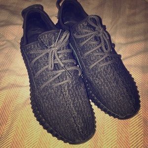 Adidas Yeezy Boost 350 Pirate Black 2.0